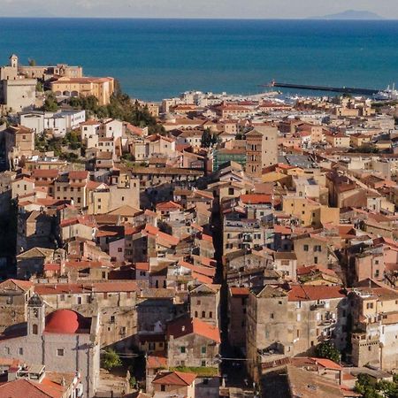 Torrione San Lorenzo I Terracina Exterior photo